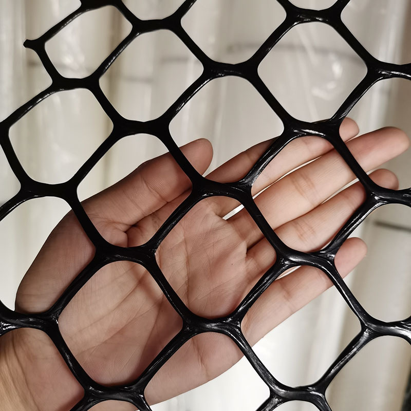 批发封阳台网猫咪围栏网大孔塑料网儿童楼梯防护网宠物防坠落