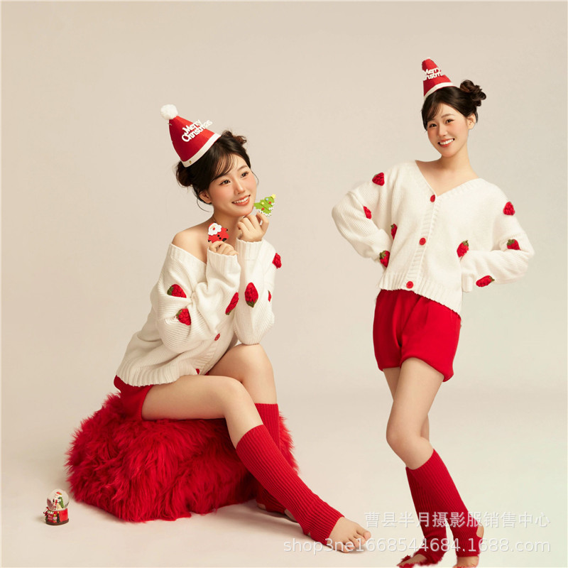 Studio New Year red Maternity photography clothing new Christmas theme cute lazy style photography clothing at home