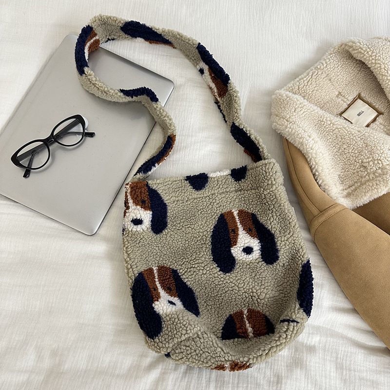 Versión coreana de ins otoño e invierno nuevo material de lana de gran capacidad bolso femenino tote, viento perezoso, viento perezoso, hombro inclinado, marea de bolso