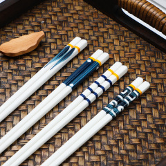 日本式和風火影シリーズ家庭用陶磁器箸は高温に耐えて陶磁器のプレゼントを洗いやすいです。