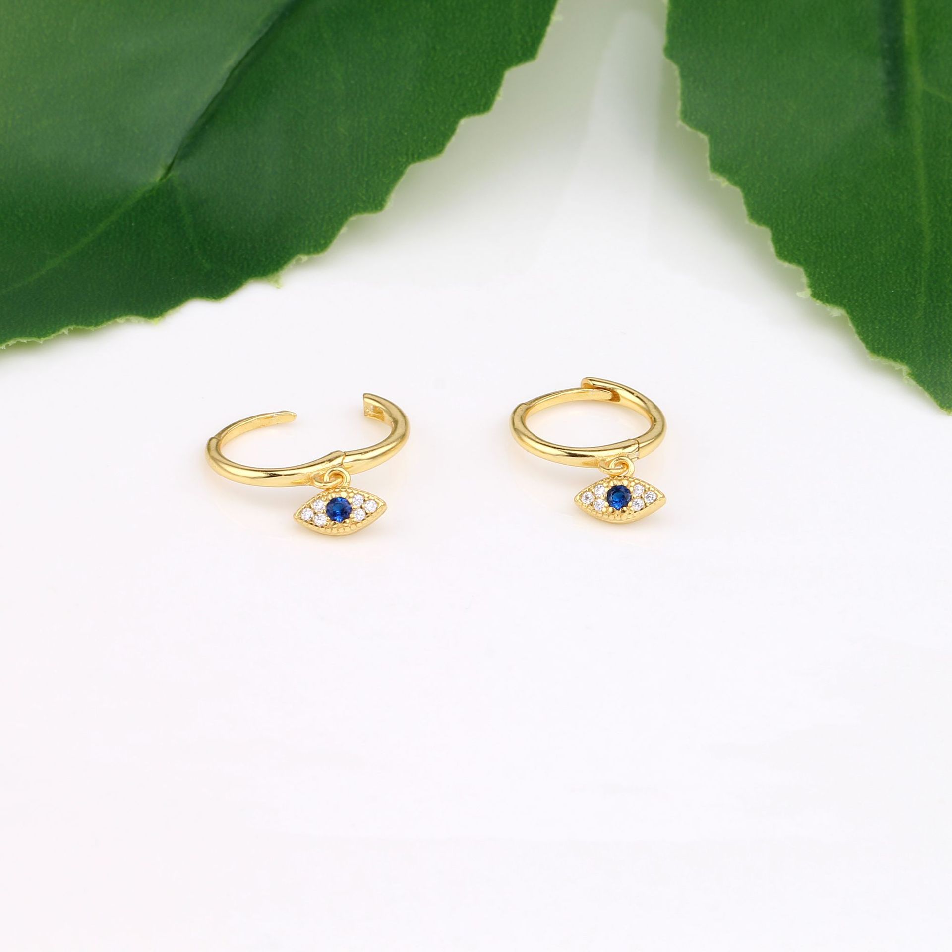 925 Sterling Silver Material Devil'S Eye Pattern Women'S Gender 1 Pair 925 Sterling Silver Zircon Devil'S Eye Drop Earrings