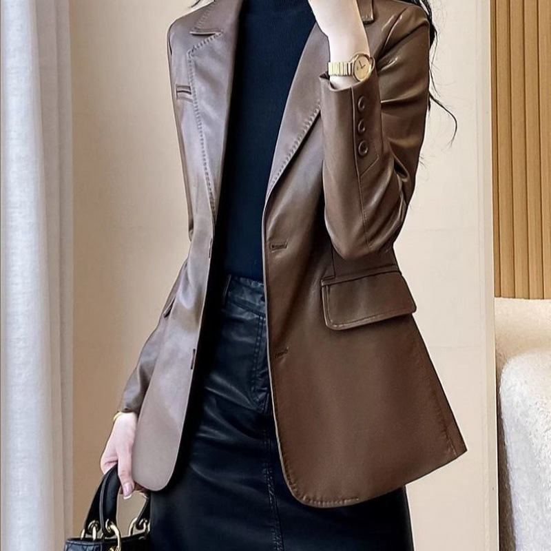 Suit coat women's 2025 new brown this year's popular suit jacket small high sense super good-looking leather