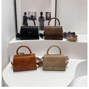 ���R�d���N����Ů2024�¿�͹�������μ�б��С����ɗl�����玧