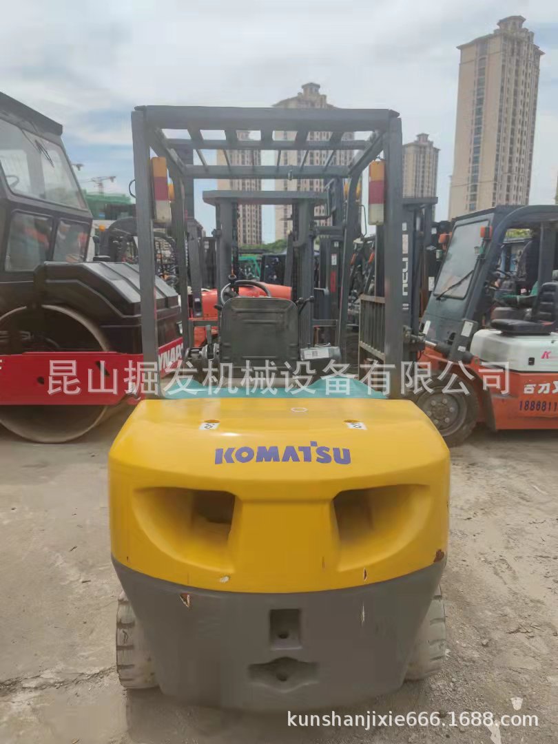 出售二手3吨小松叉车 KOMATSU FD30 FORKLIFT 小松叉车5吨 3吨