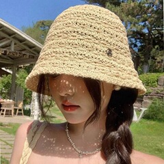 夏の日焼け止め帽子の子供の韓国版のファッション的な盆栽の帽子は顔が小さくて、通気性がよくて、日よけのバケツの帽子の草は漁師の帽子を編みます。