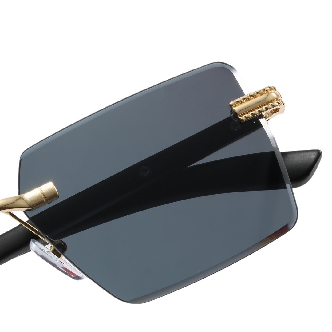 New Sunglasses Fashion Women's Square Polarized Face Highlighting Small Advanced Sunshade Glasses_voghion.com