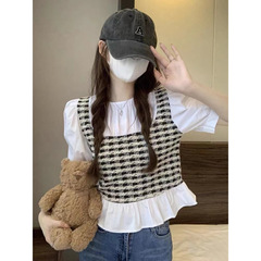 小柄な女性向けの夏デザインのフェイクツーピース半袖シャツ、ゆったりとしたショートトップス、フレンチスタイルのシャツ
