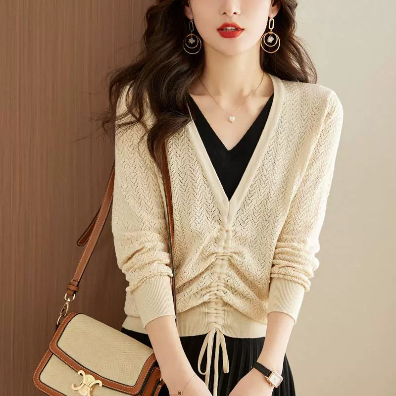 Shaping autumn knitted set, 2022, V-neckline