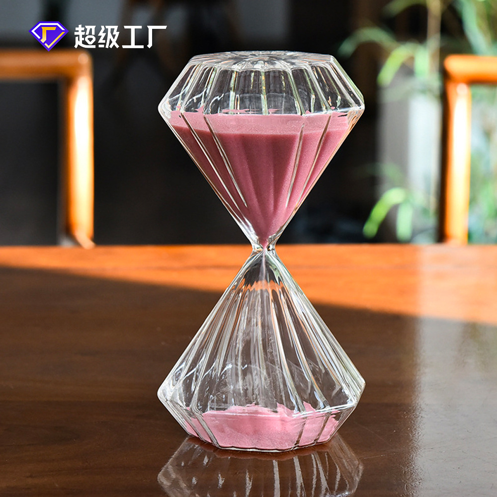 Reloj de Arena de Vidrio Rosa con Franjas y Diamante de Vidrio de Borosilicato