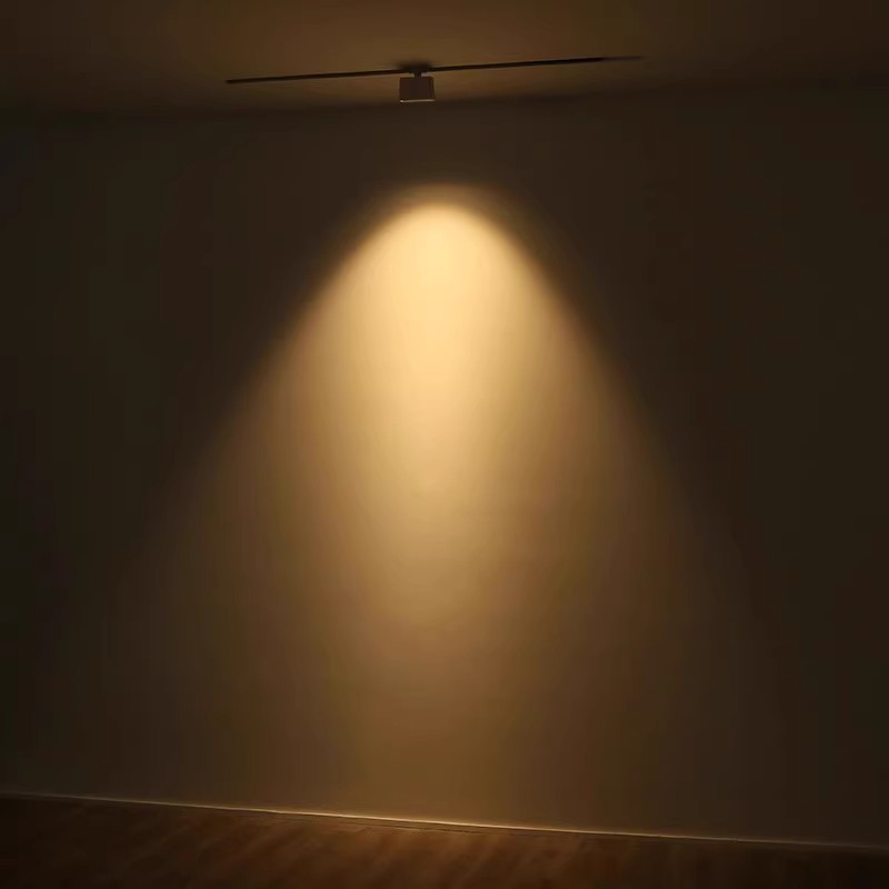 Foco de Riel con Rejilla de Aluminio con Luz LED para Tiendas de Ropa y Escaparates image 4