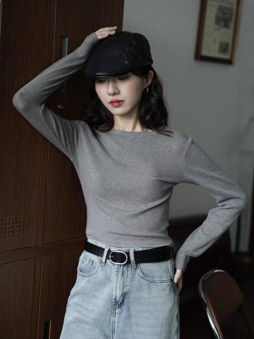 白色圆领短款内搭打底衫女秋冬季高级感修身正肩长袖t恤收腰上衣|undefined