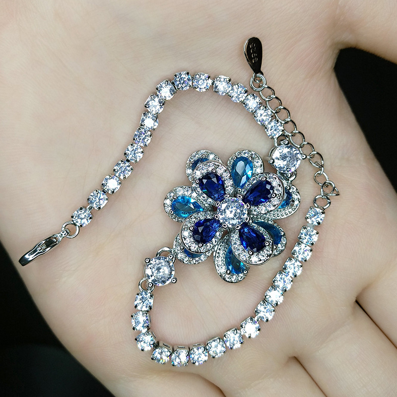 Fashion Flower Copper Inlay Artificial Gemstones Bracelets