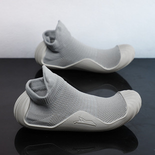 Goren Shark Beach Shoes New Breathable Sand-proof Outdoor Sports Men and Women plus size Couple Beach Socks Shoes Summer Sandals