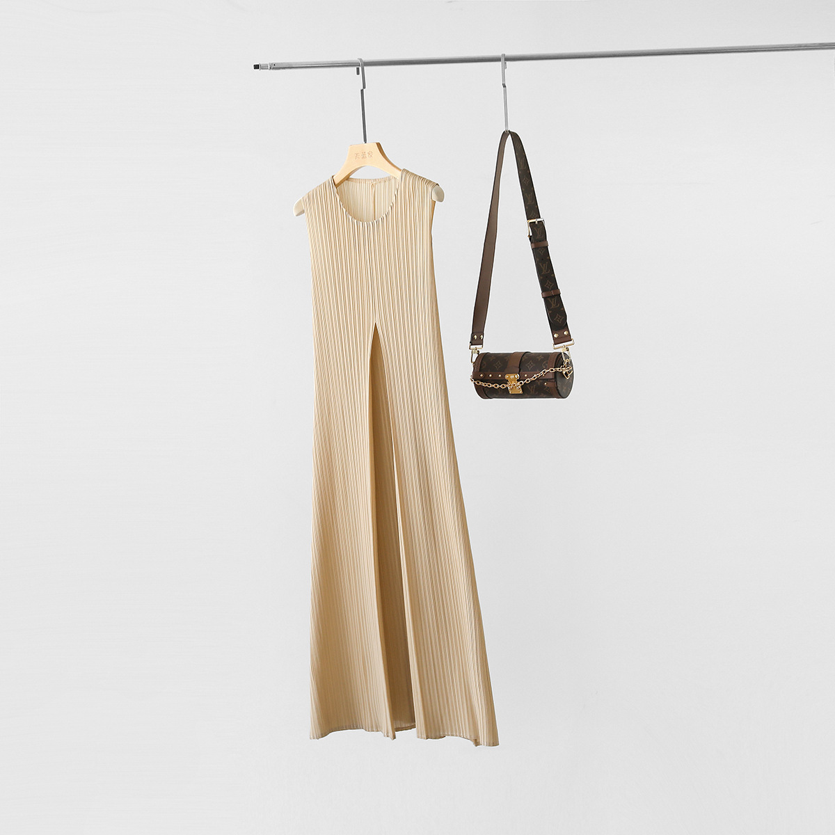 清仓 日单 开叉大弹力褶皱圆领无袖长款背心裙连衣裙女夏新005