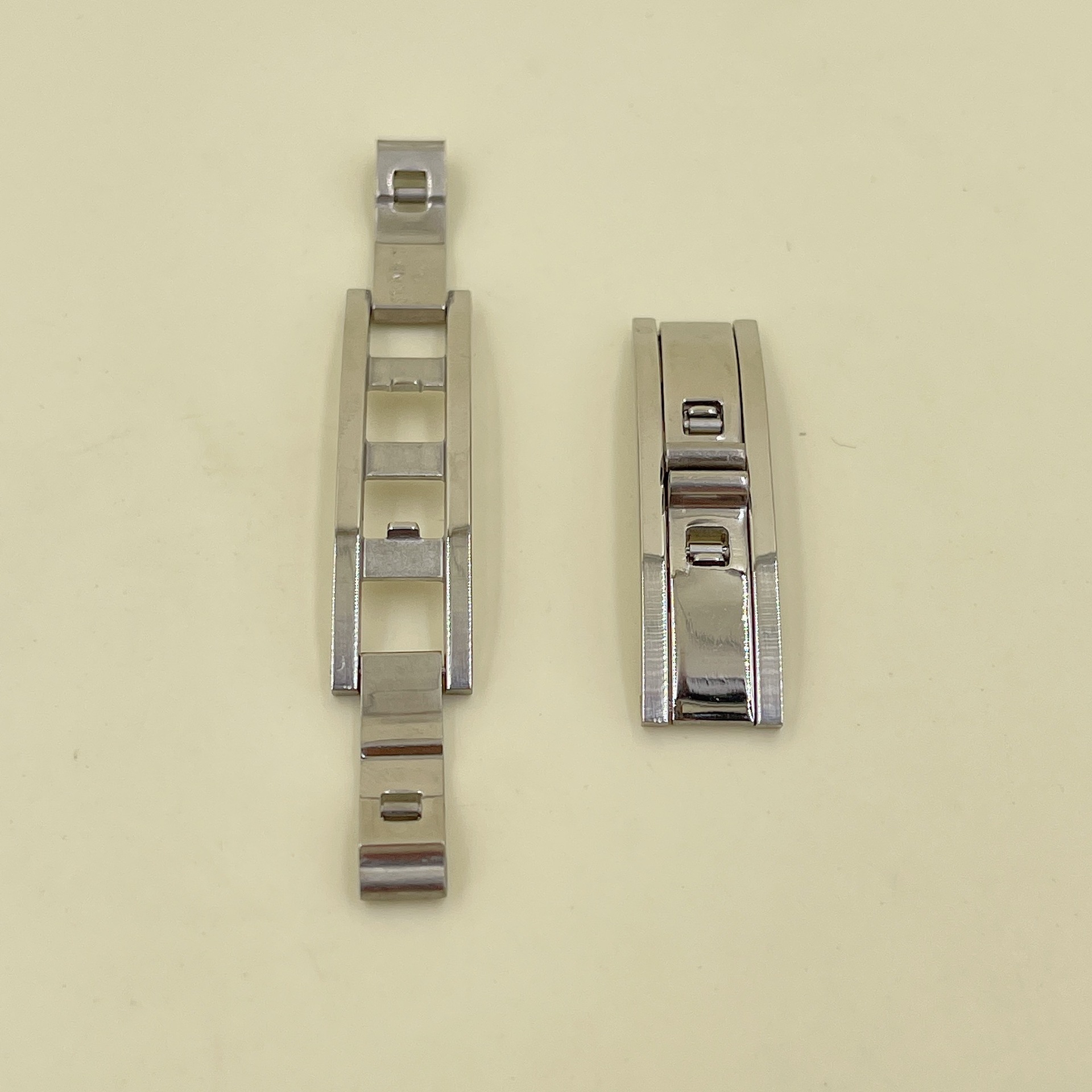 对折扣拆叠扣不锈钢双开蝴蝶扣陶瓷表扣钨钢表带连接扣手表零配件