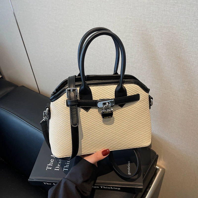 Маленькая сумочка, модная сумка через плечо