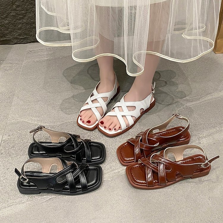 2026 Summer New Style Square Heel Open-Toe Sandals for Women, Fashionable and Simple Cross-Strap Roman Sandals 2026 Summer New Style Square Heel Open-Toe Sandals for Women, Fashionable and Simple Cross-Strap Roman Sandals