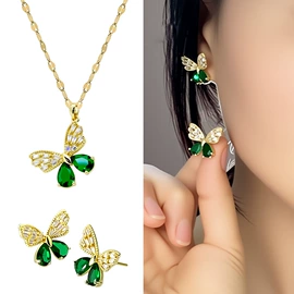 项链;首饰套装;耳钉