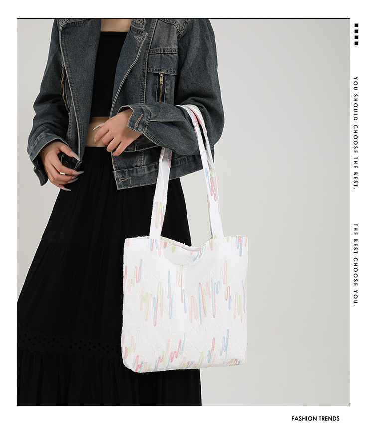 Casual and simple commuter underarm bag, large-capacity tote bag, new autumn 2024 fashion and niche single-shoulder crossbody bag details Picture