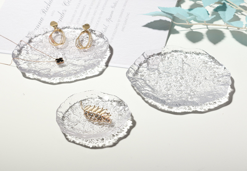 Ins Irregular Shaped Glass Plate Accessories Jewellery Nail Photo Props Photographic Background Cloth Transparent Storage Tray display picture 10