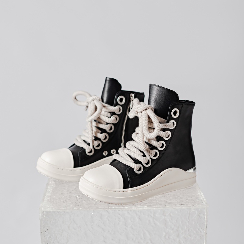 2024 Herbst und Winter neue dicke Sohlen Persönlichkeit High Top Schuhe für Frauen Außenhandel Paare Turnschuhe große Größe_voghion.com