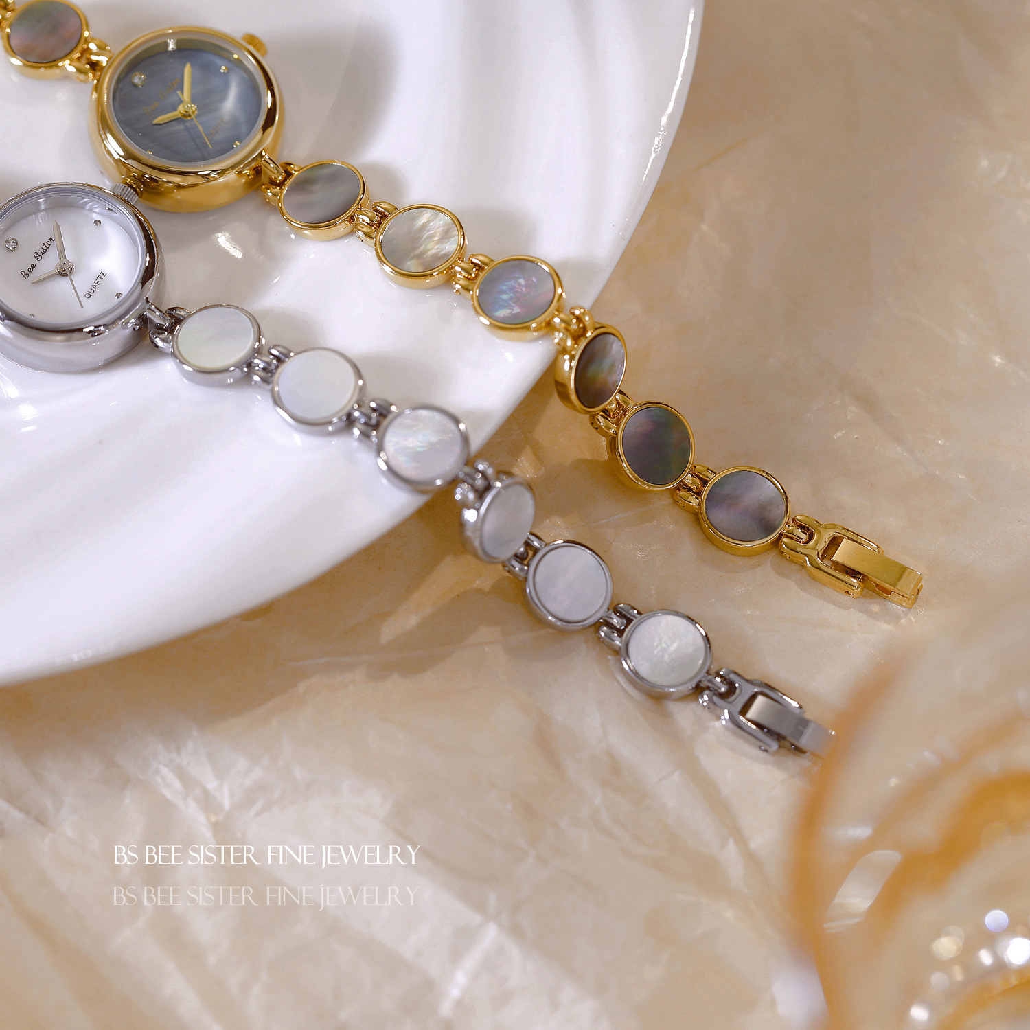 60g Weight Tempered Glass Mirror Material Fine Steel Strap Material Watch Classification Pointer Display Type Jewelry Buckle Buckle Style Round Dial Shape Holiday, Daily Occasion Quartz Movement Solid Color Pattern All Seasons Season Women's Gender Casual, Classic Style Style Casual Classic Style Solid Color Jewelry Buckle Quartz Watch 19
