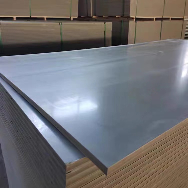 塑钢建筑板厂家批发直销新型木塑建筑模板桥梁用镜面清水效果pvc