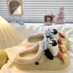 可爱包头半拖鞋女外穿2025秋冬新款加绒保暖洞洞鞋一脚蹬厚底棉拖