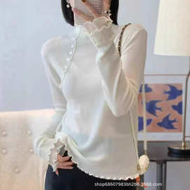 2025年设计款肩膀纽扣蕾丝拼接半高领羊毛针织衫百搭气质通勤毛衣