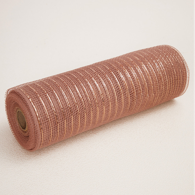 Rollo de malla de PP de 10 pulgadas * 10 yardas, material para guirnaldas, hilo de malla dorado navideño, cinta para embalaje con atmósfera festiva. image 24