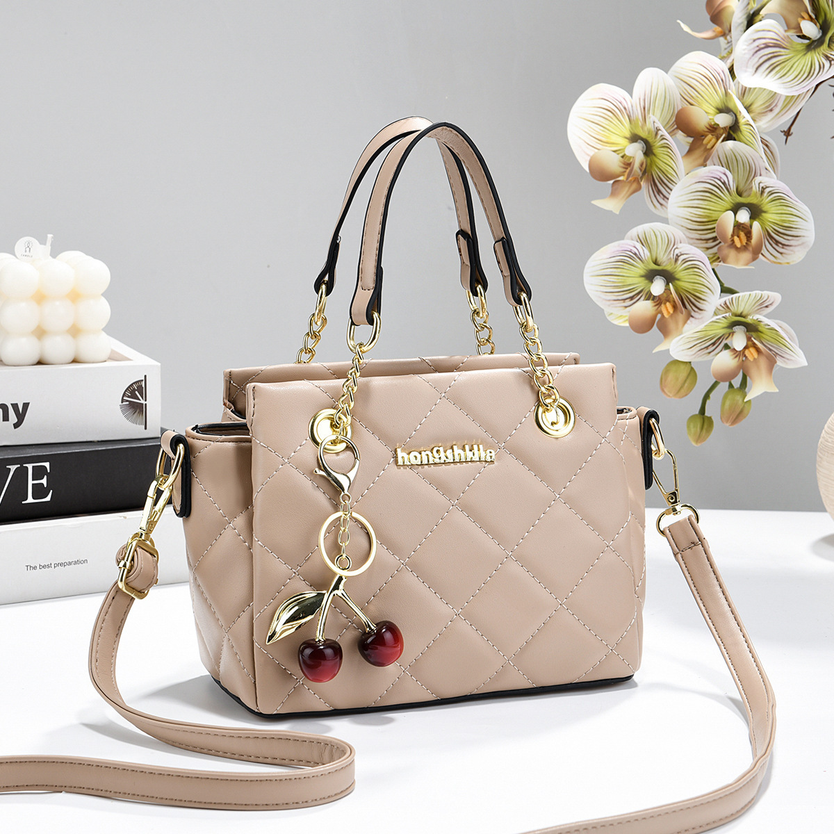 2026 nuevo estilo de fragancia bolso de mujer estilo de moda mochila de hombro de viaje versátil bolso de cubo al por mayor
