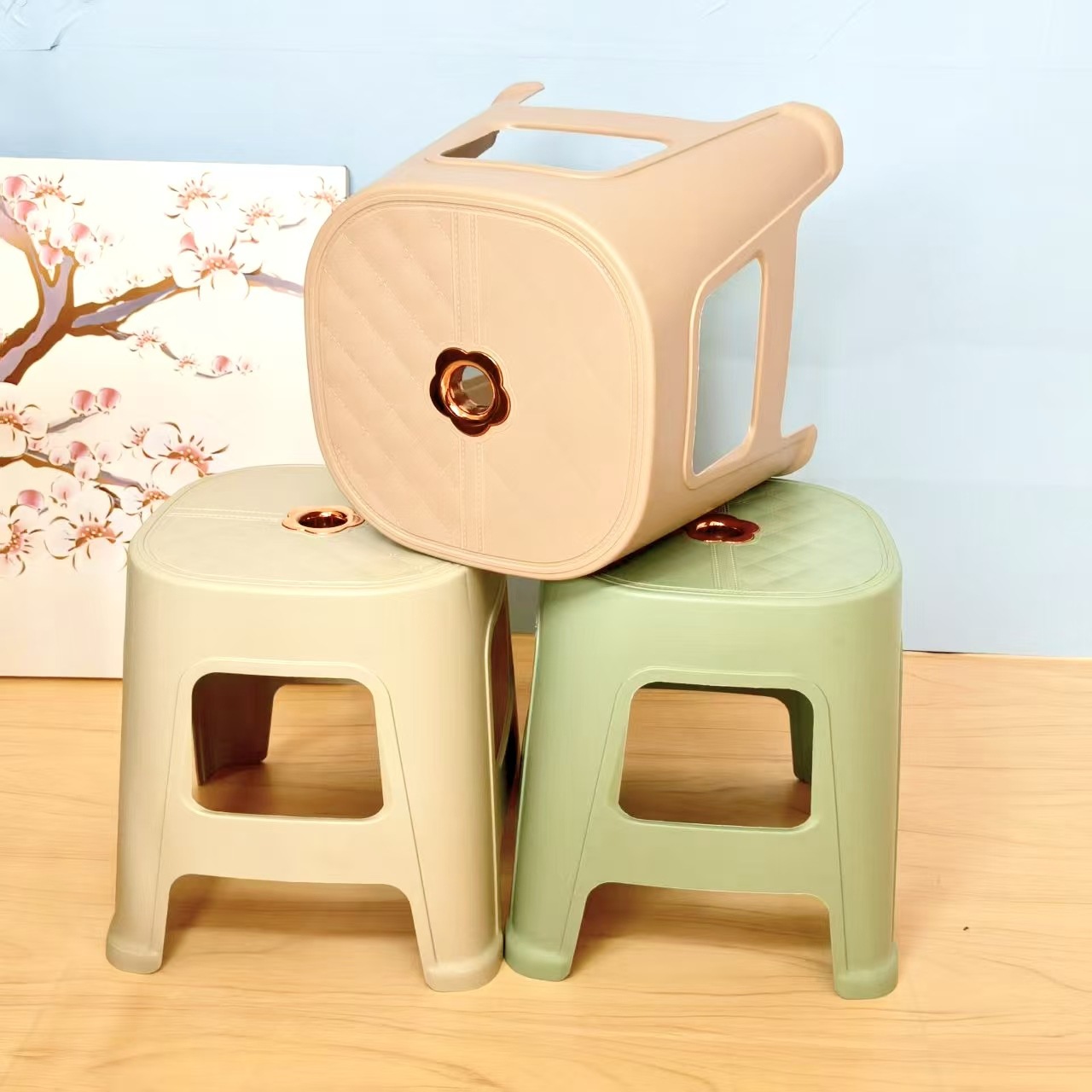 Wholesale thickened plastic stools for home and bathroom use, stackable, directly from the manufacturer, designed for children, and customizable with logo printing
