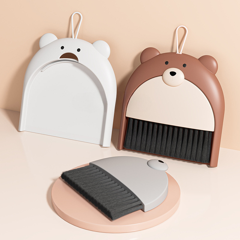 Household Mini Broom Set Student Desktop Cleaning Dust Soft Brush Cleaning Window Sill Bear Desktop Brush
