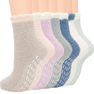 Cross-Border E-Commerce Non-Shedding Plus Size European and American Women's Coral Velvet Socks with Ribbed Color-Separated Half-Velvet Socks 6018