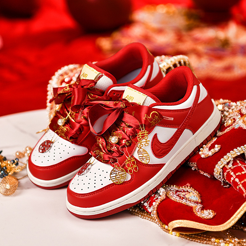 Putian AJ Wedding Shoes Xiuhe Shoes This Year Couple Bride Wedding Red Sneakers Dunk Women's Shoes with Accessories