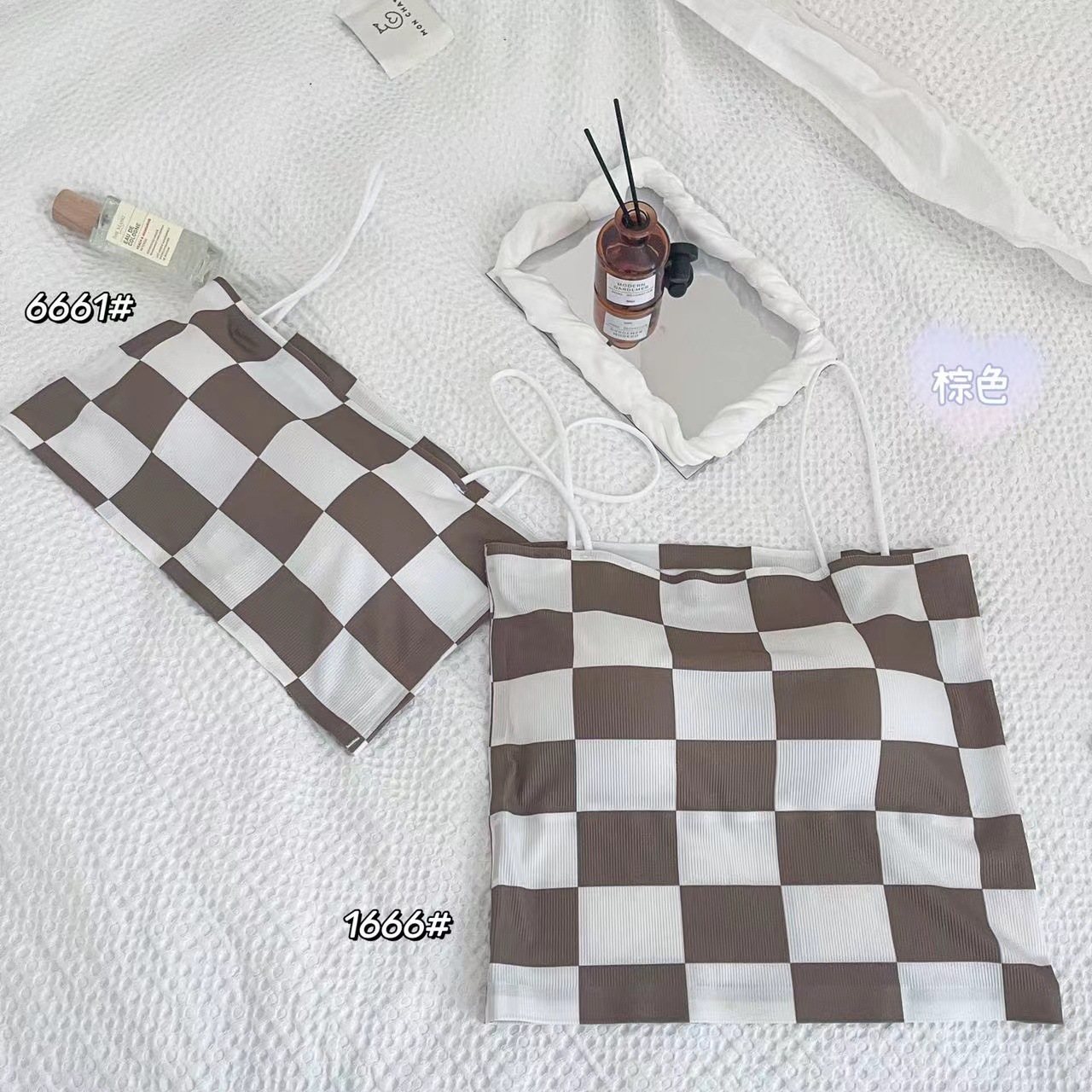 Nuevo estilo rojo neto espalda sin anillo de acero envuelto pecho chaleco Placa de ajedrez Plaid correa interior tubo superior bottoming chaleco ropa interior para mujeres