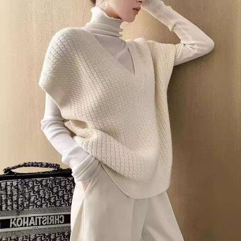 针织马甲背心女秋冬韩版慵懒风宽松V领无袖麻花毛衣马夹坎肩外搭