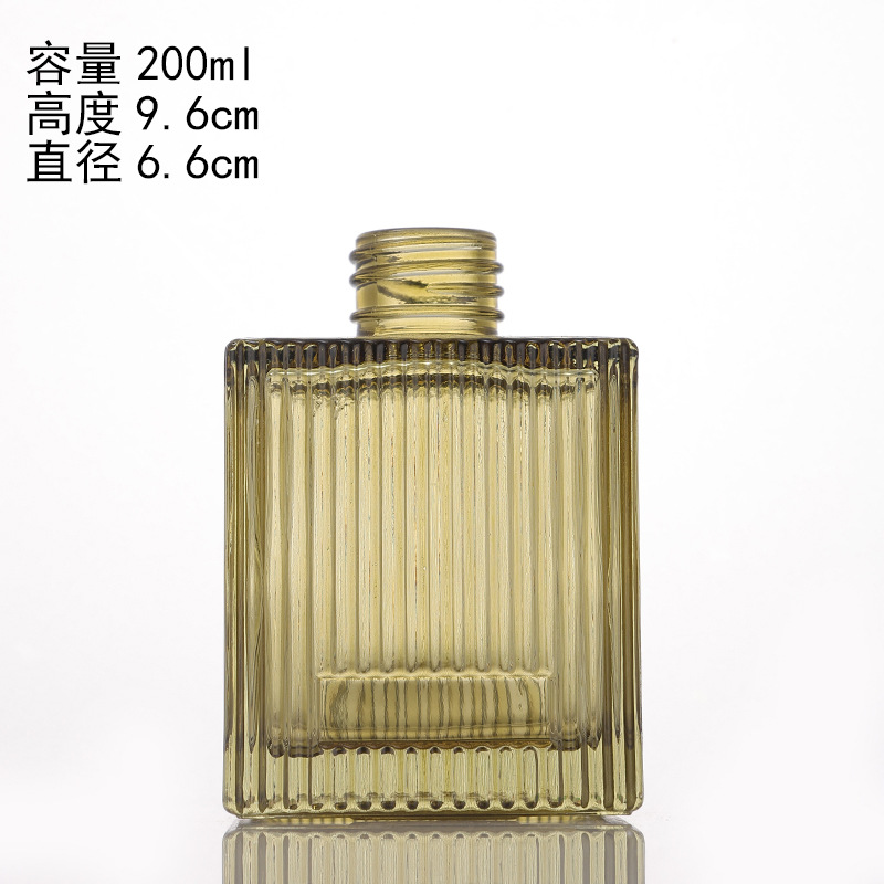 Botella de fragancia cuadrada vertical botella de perfume decoración para el hogar decoración botella de fragancia de vidrio botella de fragancia