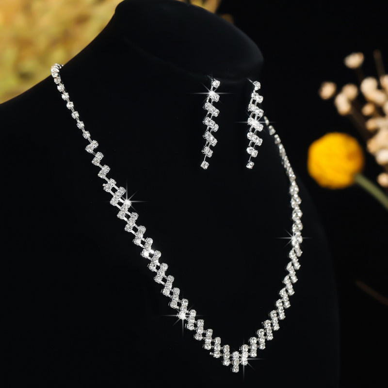 Hot sale bridal hollow water wave small fragrance style rhinestone earrings necklace wedding two piece bridal rhinestone suit wholesale_voghion.com