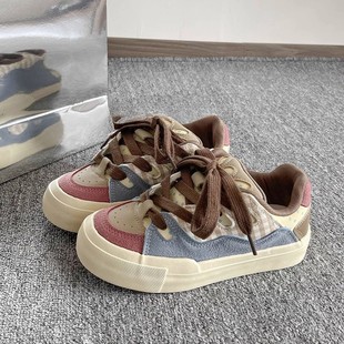 Dopamine Sneakers Women's 2025 Spring New Bread Shoes All-match Niche Platform Height-increasing Sports Casual White Shoes