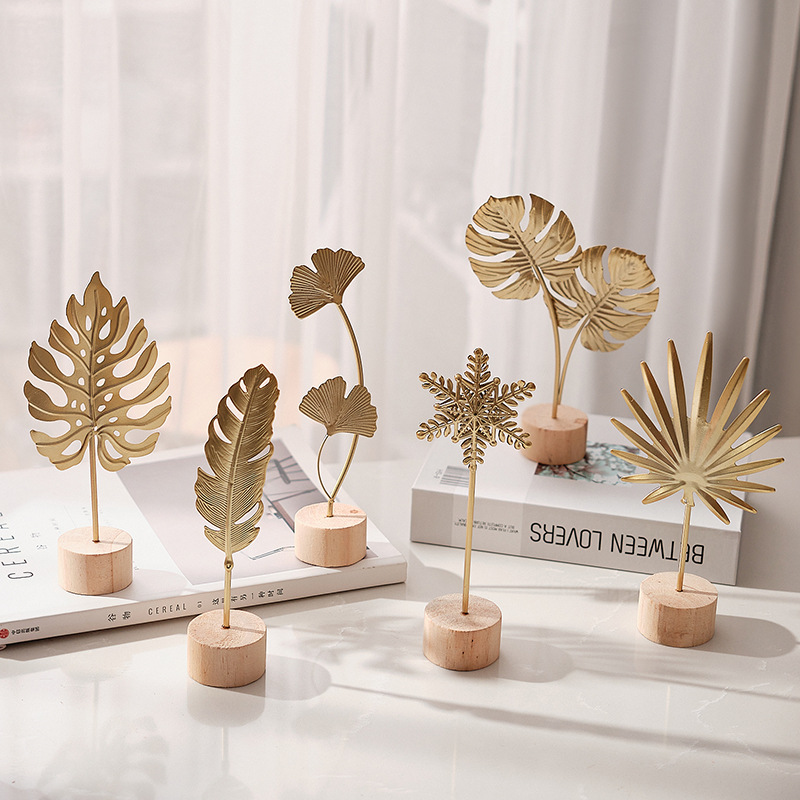 Nordic style iron art ginkgo leaf ornaments creative home living room entrance wine cabinet decoration light luxury metal crafts
