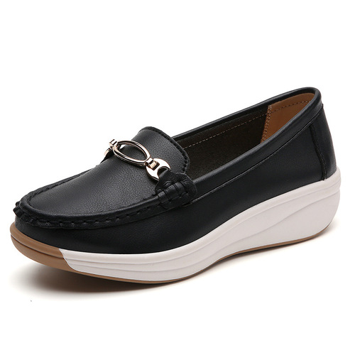 Elegant Western Plus Size Women's Spring Summer New Fashion Thick Sole Platform Shoes with Metal Buckle Wedge Heel and Open Toe Maternal Shoes