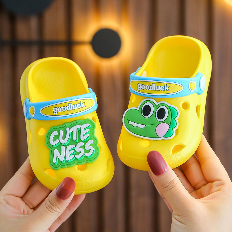 Children's hole shoes children boys and...