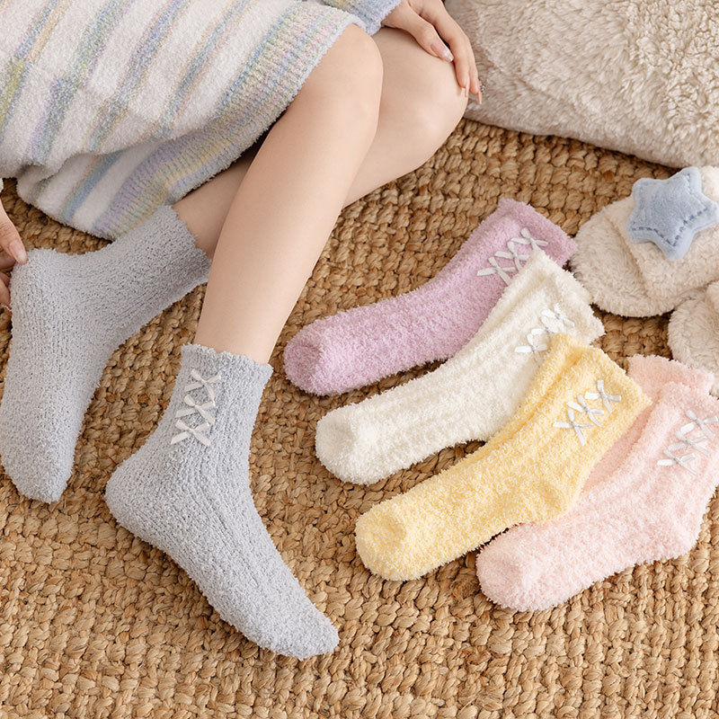 Uudet talviset korallifleecesukat, paksut lämpimät naisten lattiasukat, nukkaamattomat puolisamettisukat, pyyhesukat_voghion.com