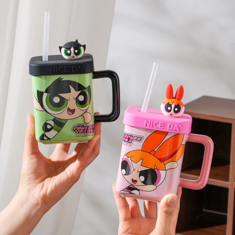 Taza de policía femenina voladora, taza de café de alto valor con tapa, taza de agua de paja de cerámica para parejas caseras