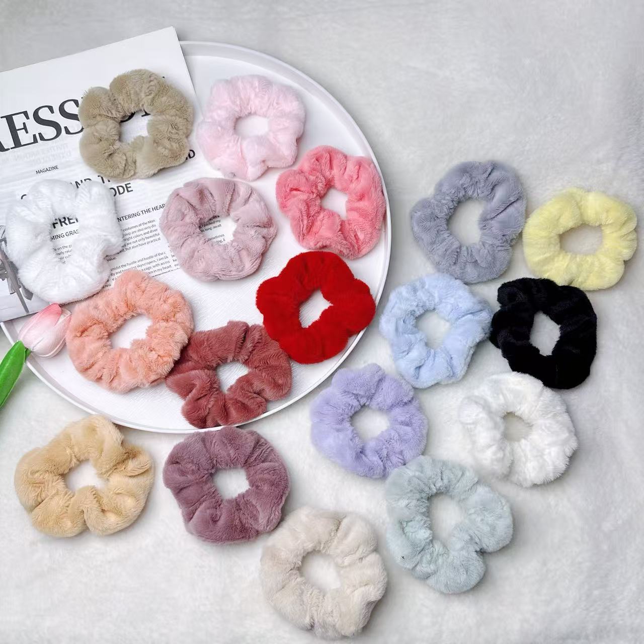 가을과 겨울 새로운 헤어 밴드 여성의 귀여운 봉제 대장 헤어 밴드 헤어 로프 테디 jk 헤어 액세서리 한국 머리 장식 로프 도매