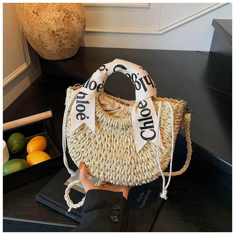 2025 New straw woven bag, large capacity, retro straw woven bag, basket style, casual and versatile beach bag for women undefined