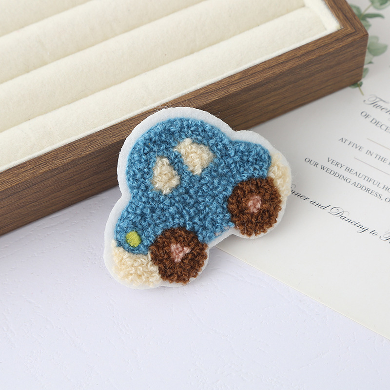 漫画のクマの刺繍布ステッカー、ベビー服と子供服のアクセサリー、衣類、靴、帽子、アクセサリー、ロゴ刺繍ステッカー、粘着パッチステッカー|undefined