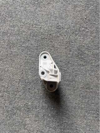 Id4 Rear Motor Mounting Bracket 1Ed599125A
