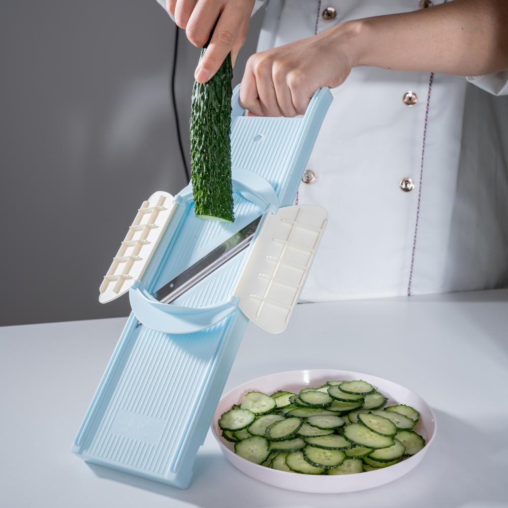 Potato and vegetable shredder, multifunctional cutter